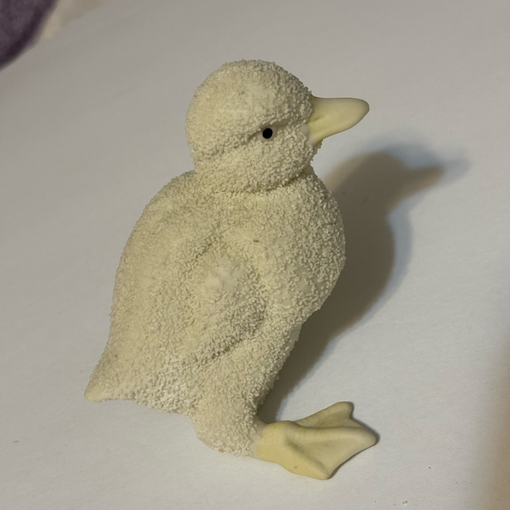 Dept 56 Snowbabies Duckling Porcelain Figurine Easter 1993 Duck 3” - Picture 9 of 9